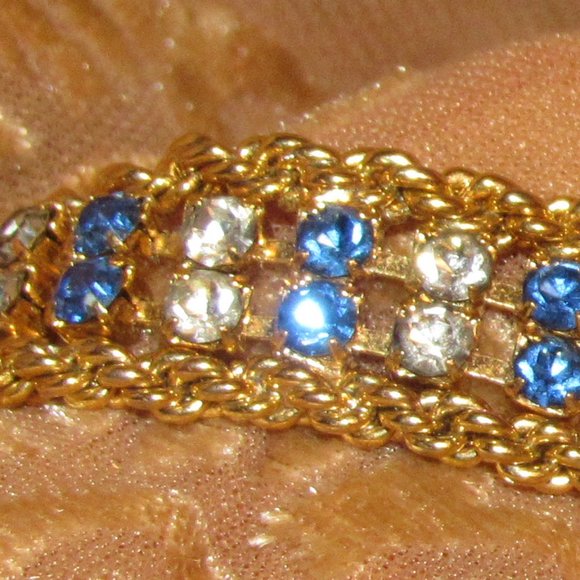 Delicate Blue Crystal Rhinestone Bracelet EUC - Picture 6 of 12